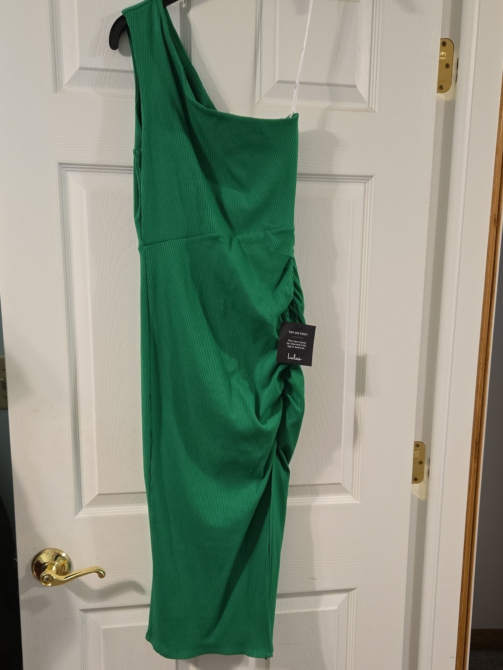 Lulu's Emerald One-Shoulder Ruched Midi Dress